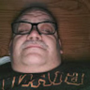 Meet your Posher, Luis